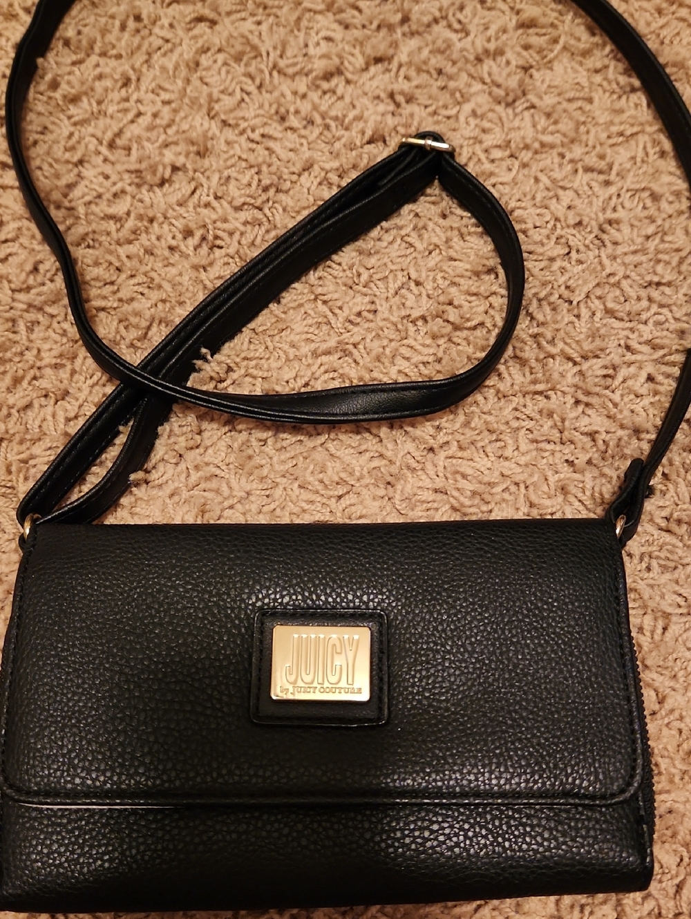 Juicy Couture Black Pebbled Crossbody with Gold Logo Plate